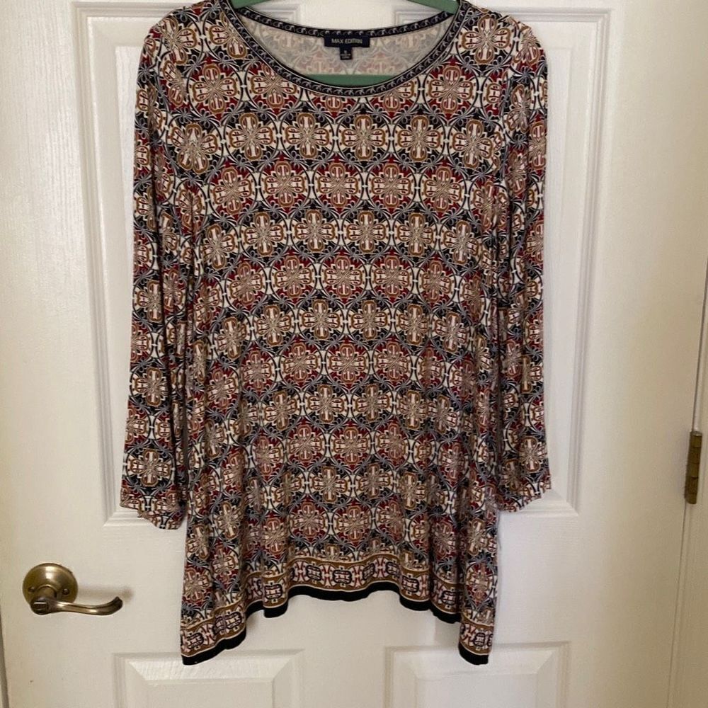 Max Edition Women’s Navy Print Tunic With Bell Sleeves And Asymmetric Hem, Size